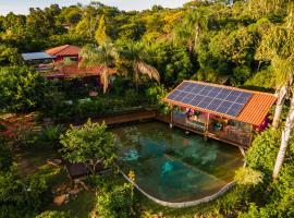Casa Rosa - Terra Dourada, Paraíso na Natureza, piscina natural, Wi-Fi, villa in Brasilia