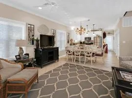 Abode Kenmare - Sleeps 10 with 2 Pools and lots of porches!