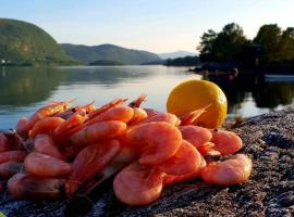 Fjord peace, khách sạn có bồn tắm nóng ở Skodje