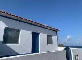 Casa do Porto, relax with this stunning sea view, holiday home in Porto Formoso