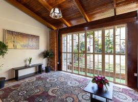 Cata Bed Breakfast Pet-friendly, holiday rental in San José