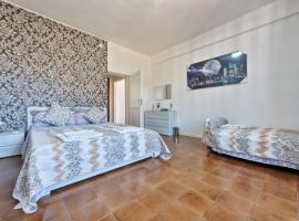 Venice Vacation Apartment Two Bedrooms, hotel em Marghera