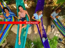 플로레스에 위치한 호텔 Los Amigos Hostel