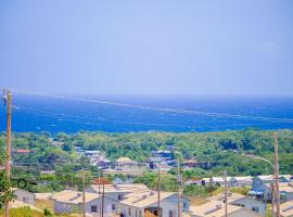 home with relaxing sea view, hotel di Discovery Bay