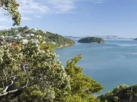 The Retreat Bay of Islands