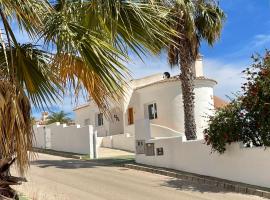 Privé vakantiewoning "Casa Stirio" met zwembad regio calpé-jalon, hotel v mestu Jalón