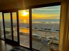 Beautiful Apartment with Seaview in Blankenberge type 103
