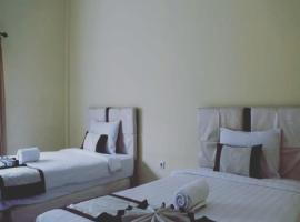 Edotel K-One Mandalika – hotel w mieście Praya