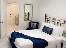 Guest House , 5 min away from LAS Airport., külalistemaja Las Vegases