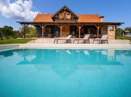 Stunning Home In Gornji Trpuci With Outdoor Swimming Pool, cottage in Gornji Trpuci