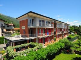 Residence Windsurf, ξενοδοχείο διαμερισμάτων σε Domaso