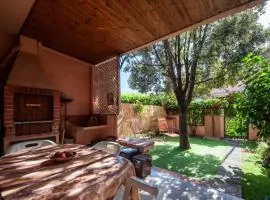 Casa a schiera con giardino a pochi passi dal mare