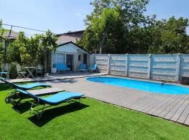 Morii Lake Pool Villa