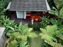 Kabinji Bali، فندق مع موقف سيارات في Tampaksiring