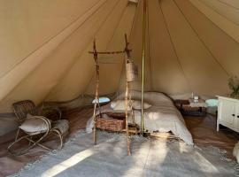 Le Brasseur Logements - Tents, luxe tent in Saint-Caprais