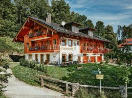 Landhotel Berger, hotel v destinaci Ainring