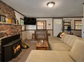 Grand Lake Cabin with Nearby Lake Access - Pet Friendly