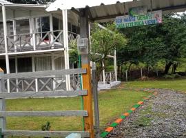 Casa de Vacaciones ECOWASI VERAS, apartamento en Capurganá