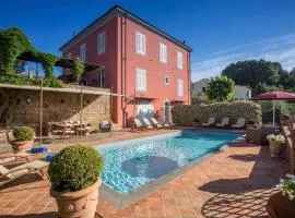 Beautiful villa in Peccioli with private swimming pool