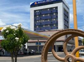 Águas Palace Hotel, מלון בפטרולינה