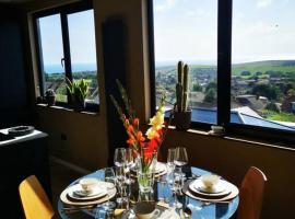 Luxury Apartment Brighton and South Downs National Park, Free Parking, animals on request daily fee, hotel u gradu Brajton i Houv