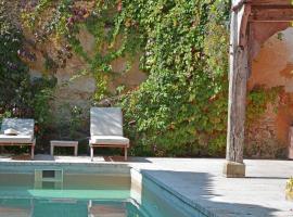 Lovely Holiday Home with Private Pool in Campagne-d'Armagnac, semesterboende i Campagne-dʼArmagnac