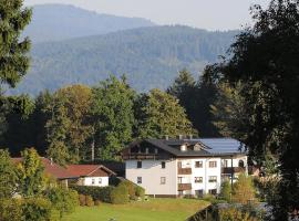 Pension Waldeck, cheap hotel in Langdorf im Landkreis Regen