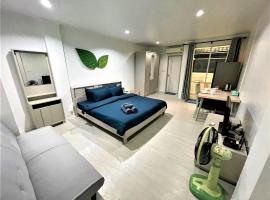 Chalong Interview Condominium - Chalong, hotel in Chalong 