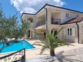 Villa Martina, familiehotel i Pinezici