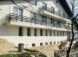 Комплекс Тополица -The beautiful view, hotel di Aytos