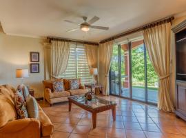 Bougainvillea 5102 Luxury Apartment - Reserva Conchal, hotel en Playa Conchal