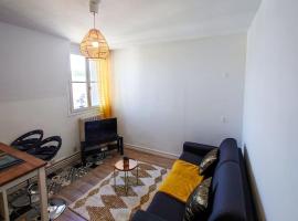 Le petit studio senlisien, apartman u gradu Sanlis