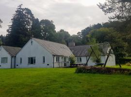 Ghyll Head Hive Pod Village & Accessible Bungalow, hotelli kohteessa Winster