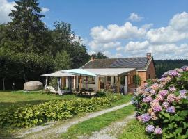 The Little Paradise Naturist only, Bed & Breakfast in Morville