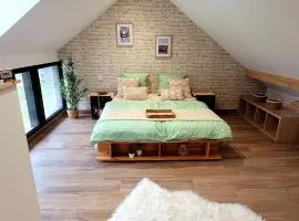 Maison La Bonbonnière chaleureuse avec parking et garage gratuit proche frontière