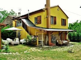 Casa Fiorenza: Montefelcino'da bir kiralık tatil yeri