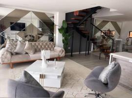 Apartasuite deluxe, orlofshús/-íbúð í Popayan