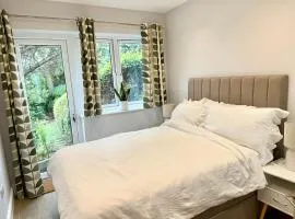 Little Vine - Beautiful Ground floor flat in South London