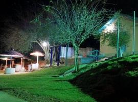 Casa de sítio Carlito Aranha, holiday park in Gravatal