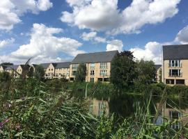 River Penthouse Little Paxton - 75 Skipper Way, apartment in Saint Neots