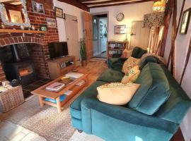 Shoemakers Cottage, Halesworth, holiday home in Halesworth