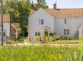 Pond Cottage E
