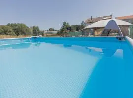 Casa Luna Rural Con Piscina y Jardín