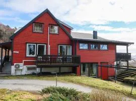 Holiday Home Anneks by Interhome