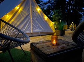 koh tenta a b&b in a luxury glamping style, cottage in Mariefred