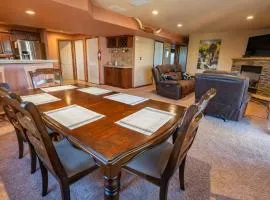 Bear Creek Lodge - Spa - Fire Table - 3min to Trails