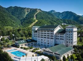 Qafqaz Riverside Hotel, hotel blizu znamenitosti L6 Qafqaz Gondola Lift, Gabala