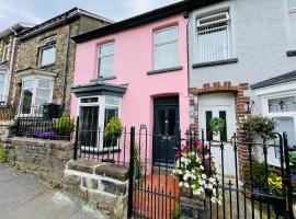 STANLEY HOUSE 3 bed period house in Heritage Town - Brecon Beacons, hotel en Blaenavon