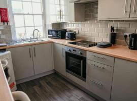 The Georgian Townhouse - 4 Bed House, hotel em Whitehaven