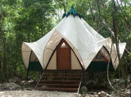 Magical jungle Eco Cabana -Tulum، فندق في Macario Gomez